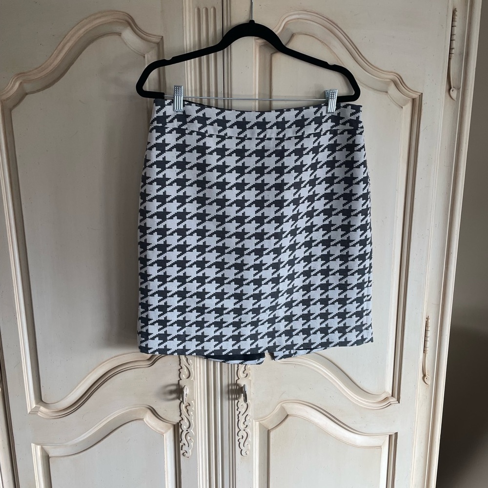 Banana Republic skirt